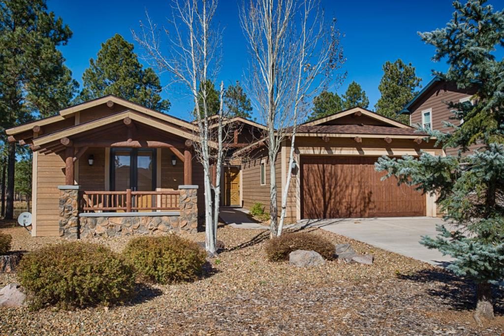Flag Ranch Homes