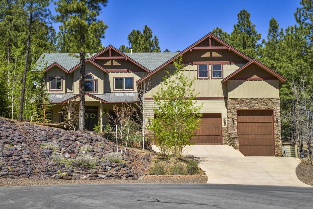 Flag Ranch Homes to 800